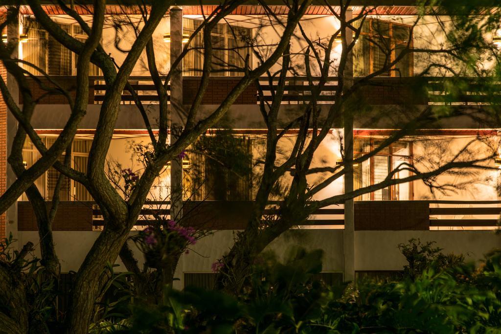 三角梅酒店 Santo Domingo De Heredia 外观 照片