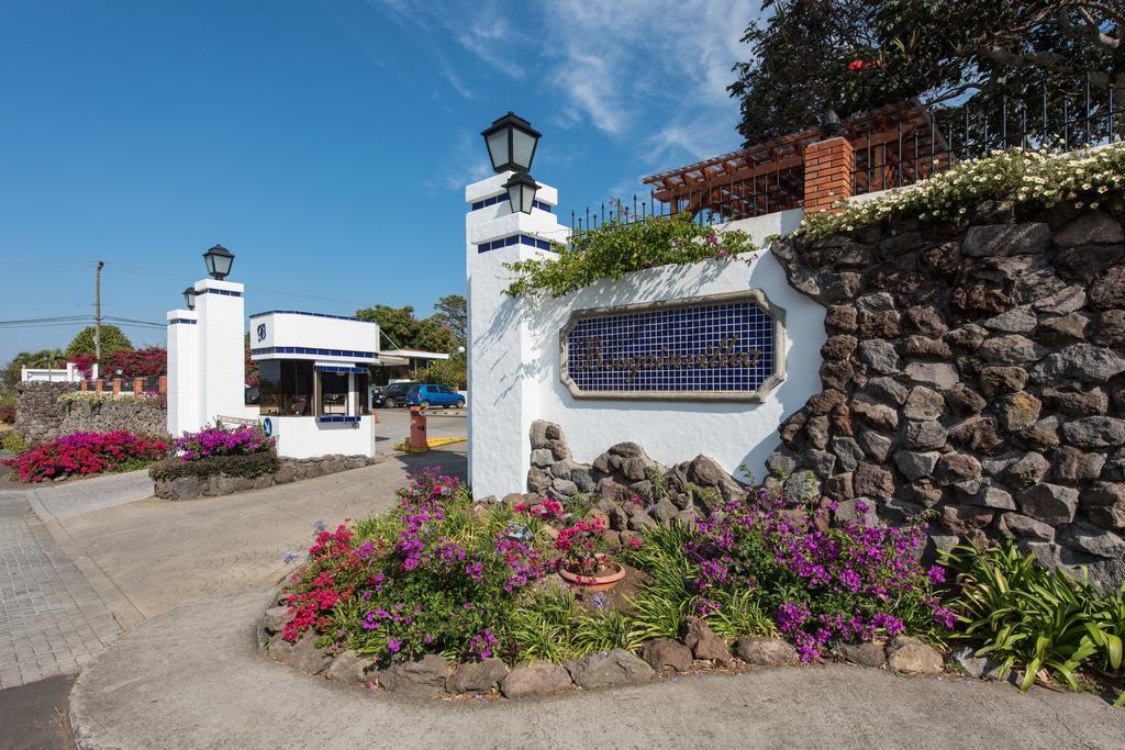 三角梅酒店 Santo Domingo De Heredia 外观 照片